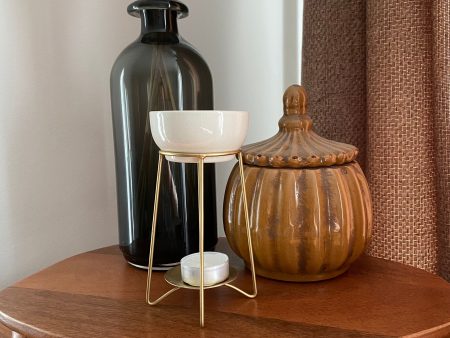 Minimalistic Wax  Burner on Gold stand Online Hot Sale